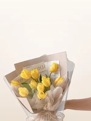 Bó Tulip Vàng Nắng Sớm